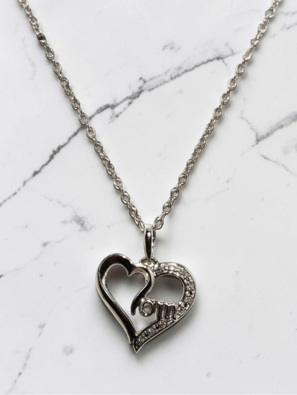 Solid 925 Sterling Silver Natural Diamond MOM Script Heart Drop Necklace 18in